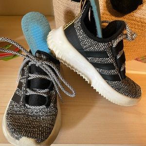 Toddler adidas shoes